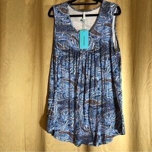 Popyoung blue Paisley top new with tags